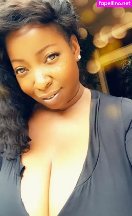 Vanessablue OnlyFans Thumbnail #qhm4OA72si