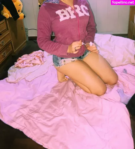 Vanessagem OnlyFans Thumbnail #wQ7y83AiRT