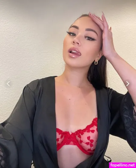 Vanessajolie OnlyFans Thumbnail #Ye5XJCWMQ4