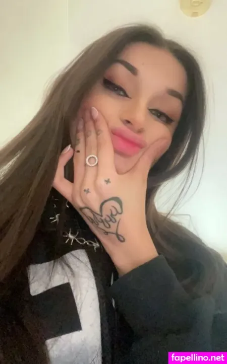 Vanessamainz OnlyFans Thumbnail #5nZm9LF2qF