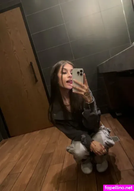 Vanessamainz OnlyFans Thumbnail #AWqE9j0MSU