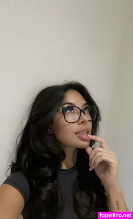 Vanessamorel OnlyFans Thumbnail #3ybU9yuqWl