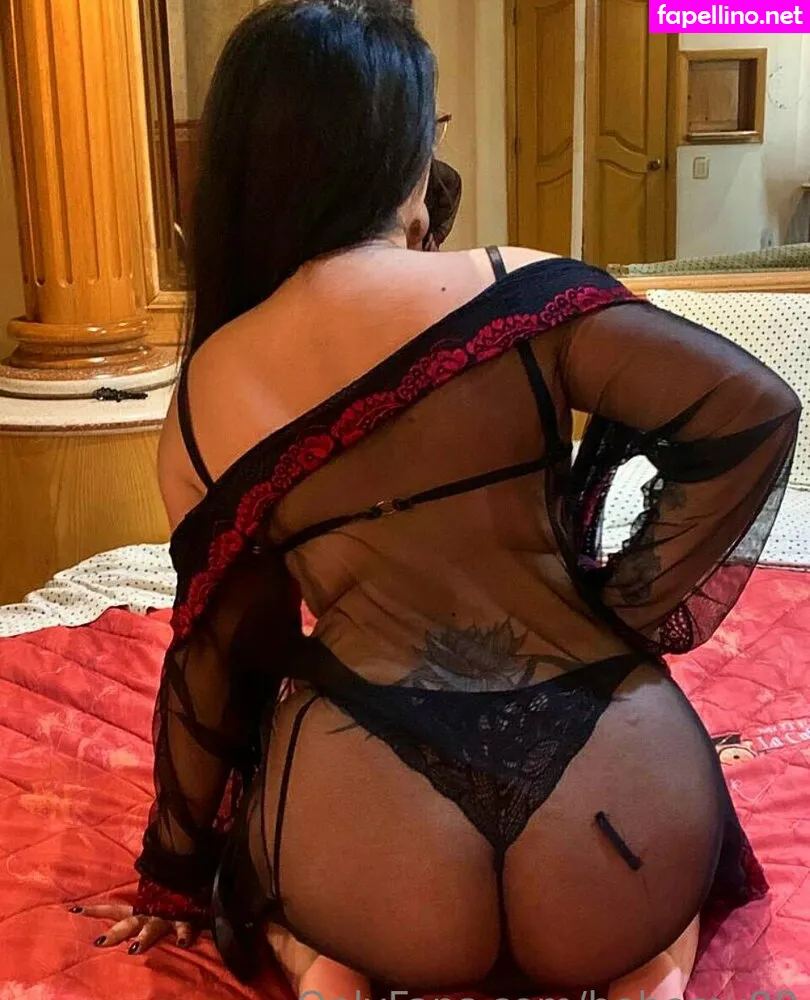 vanemx98, vanessagallegos98 Nude Leaked OnlyFans Photo #zr07f5M5v4