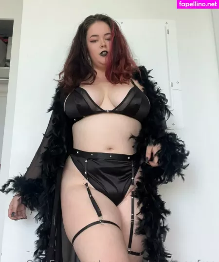 Vanessastrawberryfree OnlyFans Thumbnail #v4leFIzteL