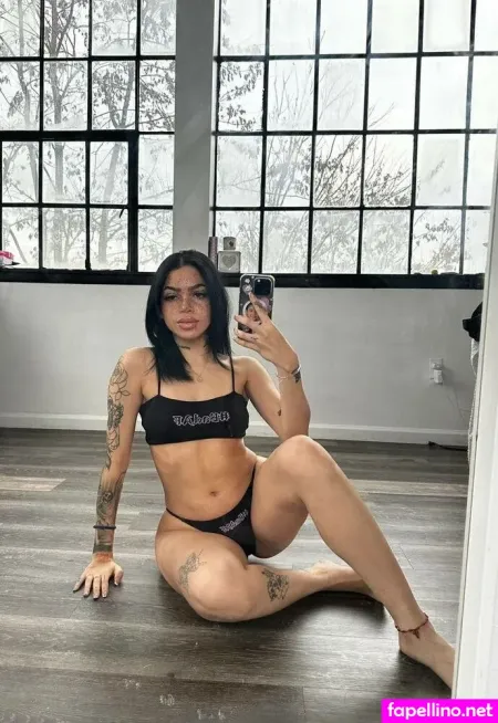 Vanessaswrlddd OnlyFans Thumbnail #kQrCPgbuEQ