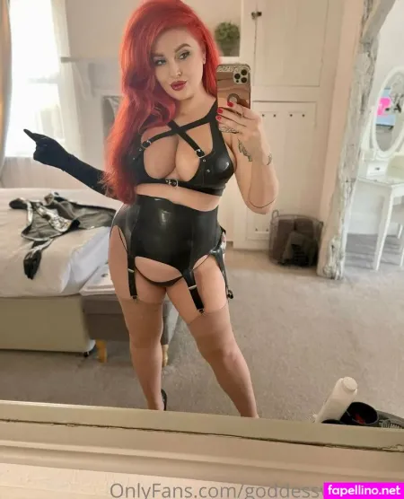 Vanessavixenfree OnlyFans Thumbnail #FEshuVtoez