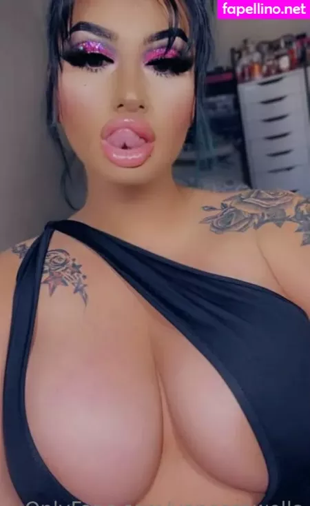 Vanessawells OnlyFans Thumbnail #7kYtitgGpG