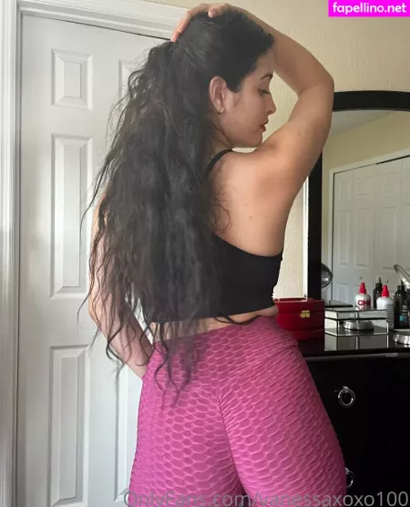 Vanessaxoxo100 OnlyFans Thumbnail #DALfoivZl5