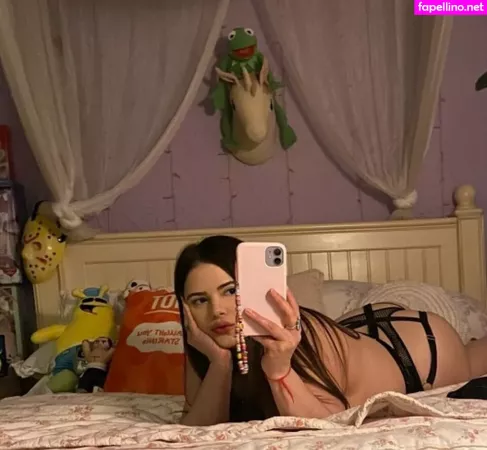 Vanessinator OnlyFans Thumbnail #KCsrtfhhZE