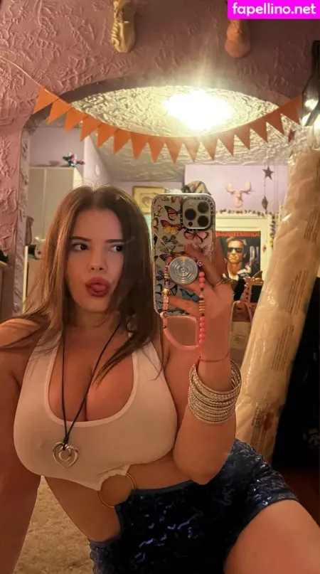 Vanessinator OnlyFans Thumbnail #LMI5nBGy8z