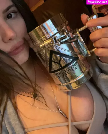 Vanessinator OnlyFans Thumbnail #nBNKvKGnRS