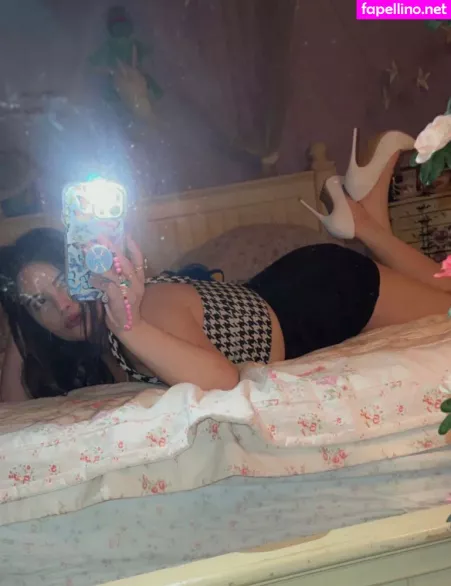 Vanessinator OnlyFans Thumbnail #y66CYmF6ll