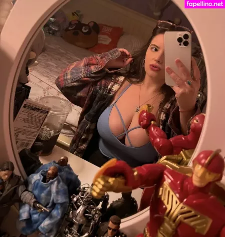 Vanessinator OnlyFans Thumbnail #yzpO44uUrb