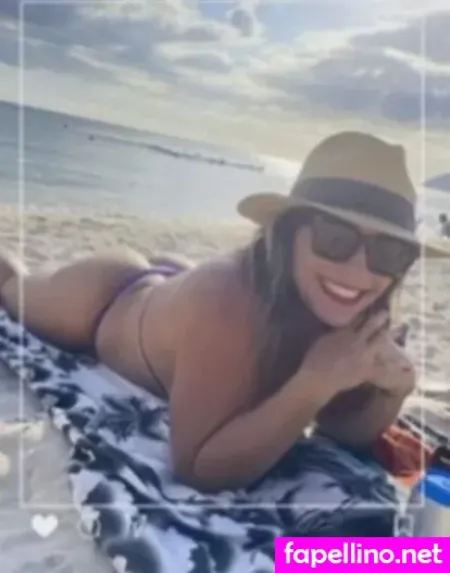 Vania Boscolo OnlyFans Thumbnail #qZwlEIF5db