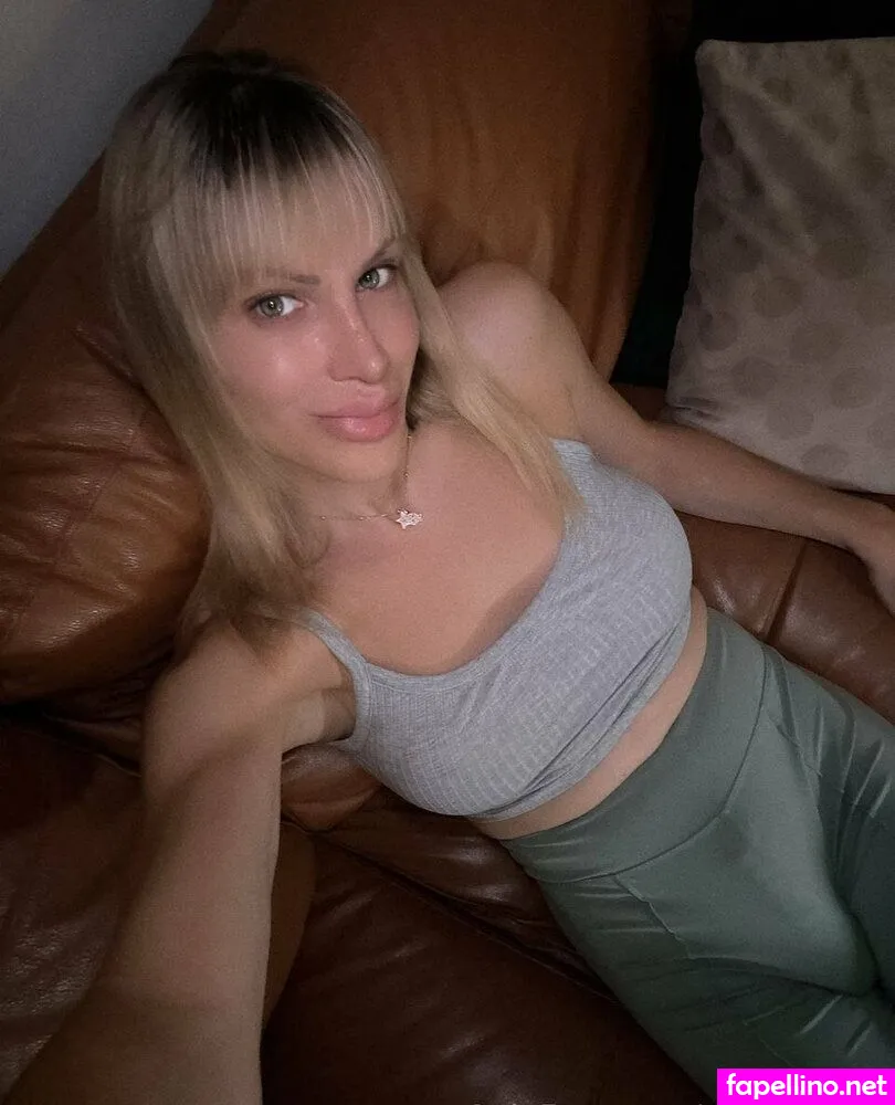 vaniaunleashed, vaniaunleashedofficial Nude Leaked OnlyFans Photo #LPsSDuI3hs