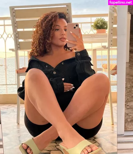 Vaninagood OnlyFans Thumbnail #EWxocJTM4a