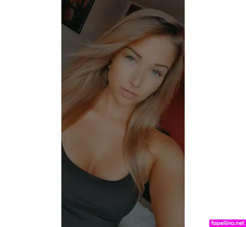 Vaninked OnlyFans Thumbnail #VwemOLyGsO