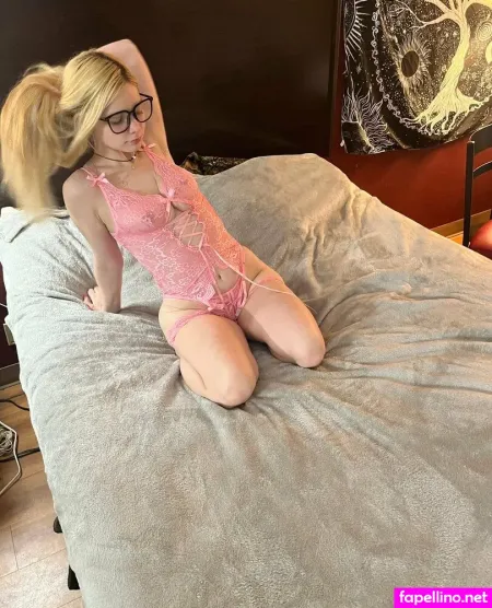 Vanna Loves OnlyFans Thumbnail #gc7AI3EQNn