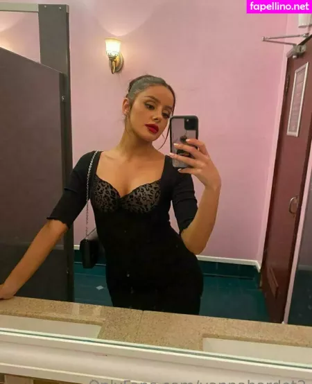 Vannabardot2 OnlyFans Thumbnail #8TJllMh01w