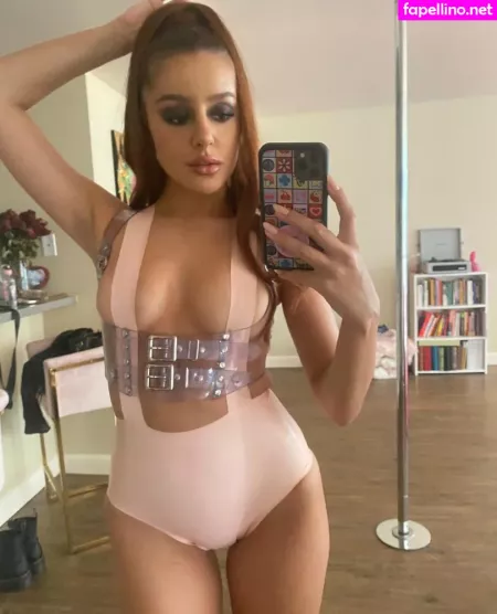 Vannabardot2 OnlyFans Thumbnail #rlGz8bBdqy