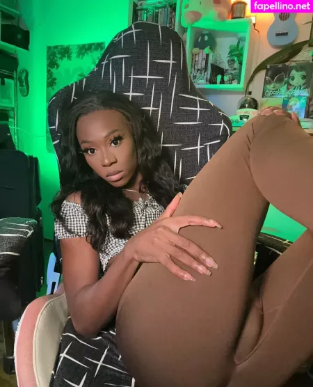 Vanniall OnlyFans Thumbnail #AZE8nSPb4X