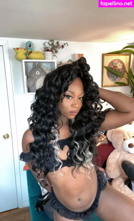 Vanniall OnlyFans Thumbnail #V9TpwMPZC4
