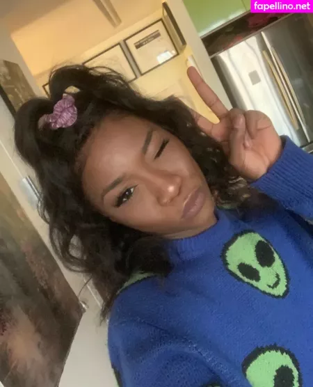 Vanniall OnlyFans Thumbnail #YyHo1b53Jg