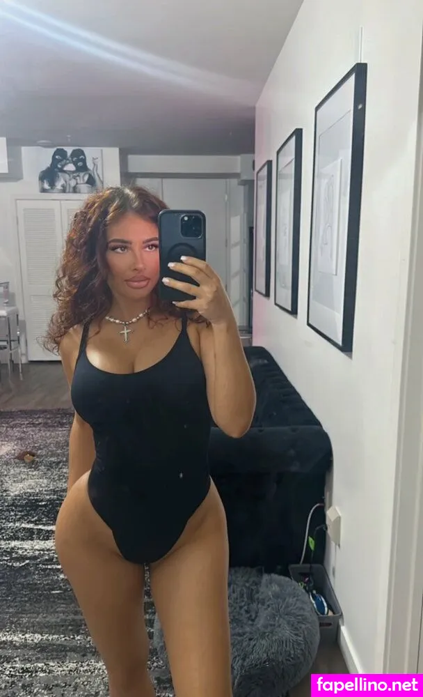 ardenparty, vannnabanana Nude Leaked OnlyFans Photo #aD7TTlo5dR