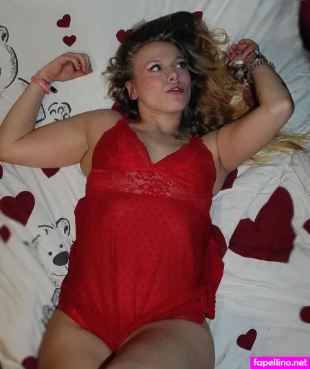 Vanny Flowerchild OnlyFans Thumbnail #OC09wP8Kn8