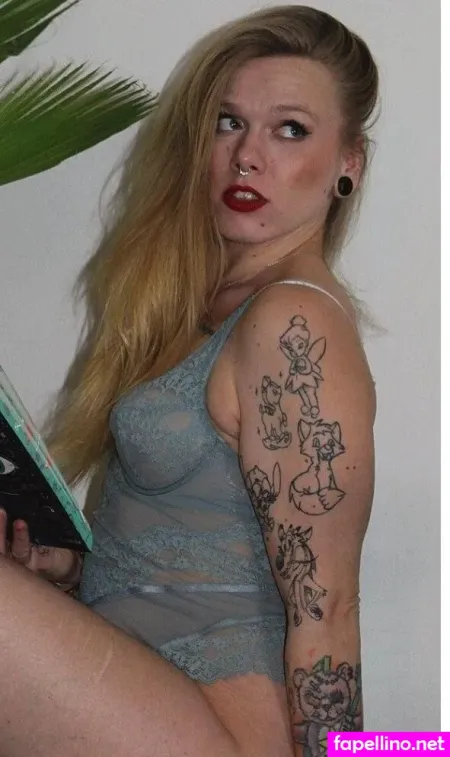 Vanny Flowerchild OnlyFans Thumbnail #kMlbl1PW8I