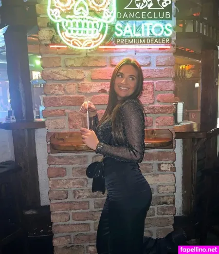 Vanutschii Instagram Influencer OnlyFans Thumbnail #WLqtHqOLiY
