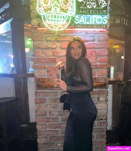 Vanutschii Instagram Influencer OnlyFans Thumbnail #pzEzERUGtM