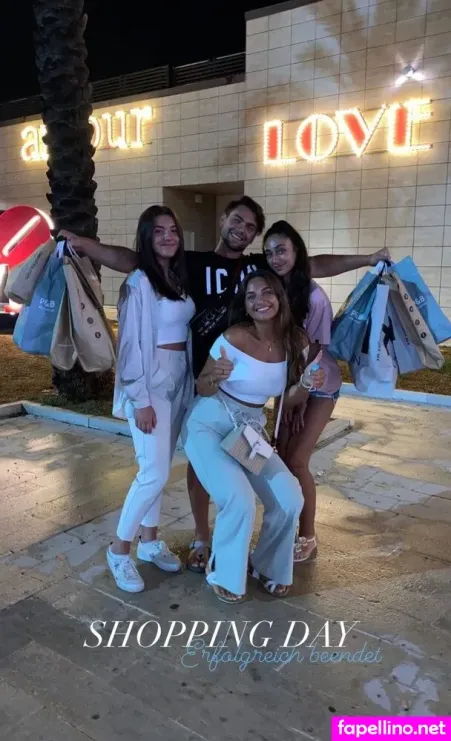 Vanutschii Instagram Influencer OnlyFans Thumbnail #uPTivadFiQ