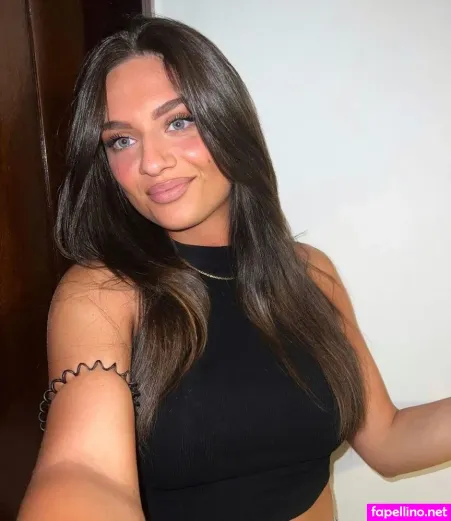 Vanutschii Instagram Influencer OnlyFans Thumbnail #xxbQnA3xLi