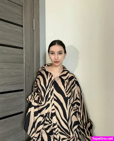 Vanyakytsina OnlyFans Thumbnail #5Ec5Fx8FWo