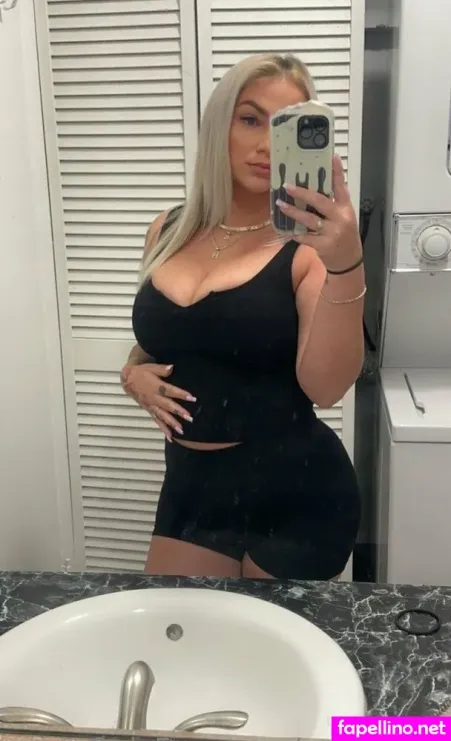 Vanzandtt OnlyFans Thumbnail #eYyO2sIBgi