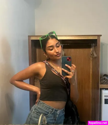 Varada Sethu OnlyFans Thumbnail #pT9TGWhrBU