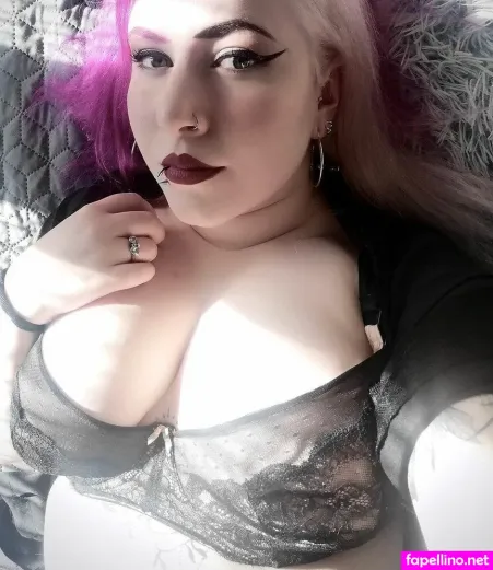 Varga Gloria OnlyFans Thumbnail #INQwfORC7r