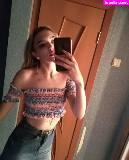 Varvaracvetik OnlyFans Thumbnail #b8iZJuEJAS