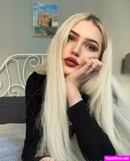 Varyacvetkova OnlyFans Thumbnail #2ApxmQxZHG