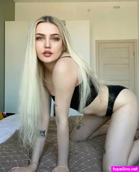 Varyacvetkova OnlyFans Thumbnail #2NkuINMwMh