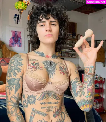 Vas Hal OnlyFans Thumbnail #1SOAAg27iN