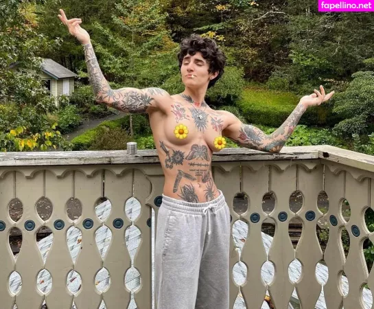 Vas Hal OnlyFans Thumbnail #bPdAgXlYXk