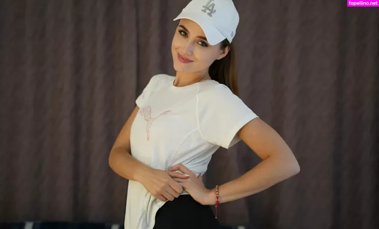 Vasillisa OnlyFans Thumbnail #98ErKxVcZr