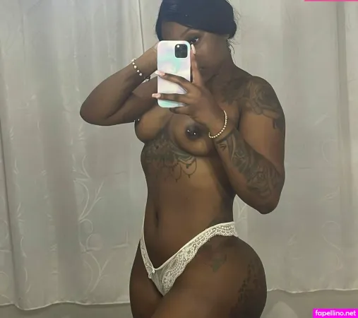 Vayolet Hm OnlyFans Thumbnail #iIgDdpjGwS