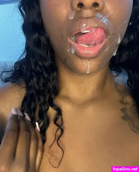 Vayolet Hm OnlyFans Thumbnail #xbV62xK0Fo