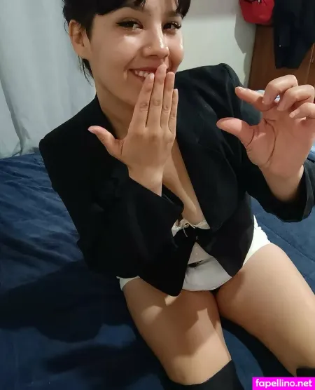 Vayolett Chubby OnlyFans Thumbnail #iO5yrrrtd1