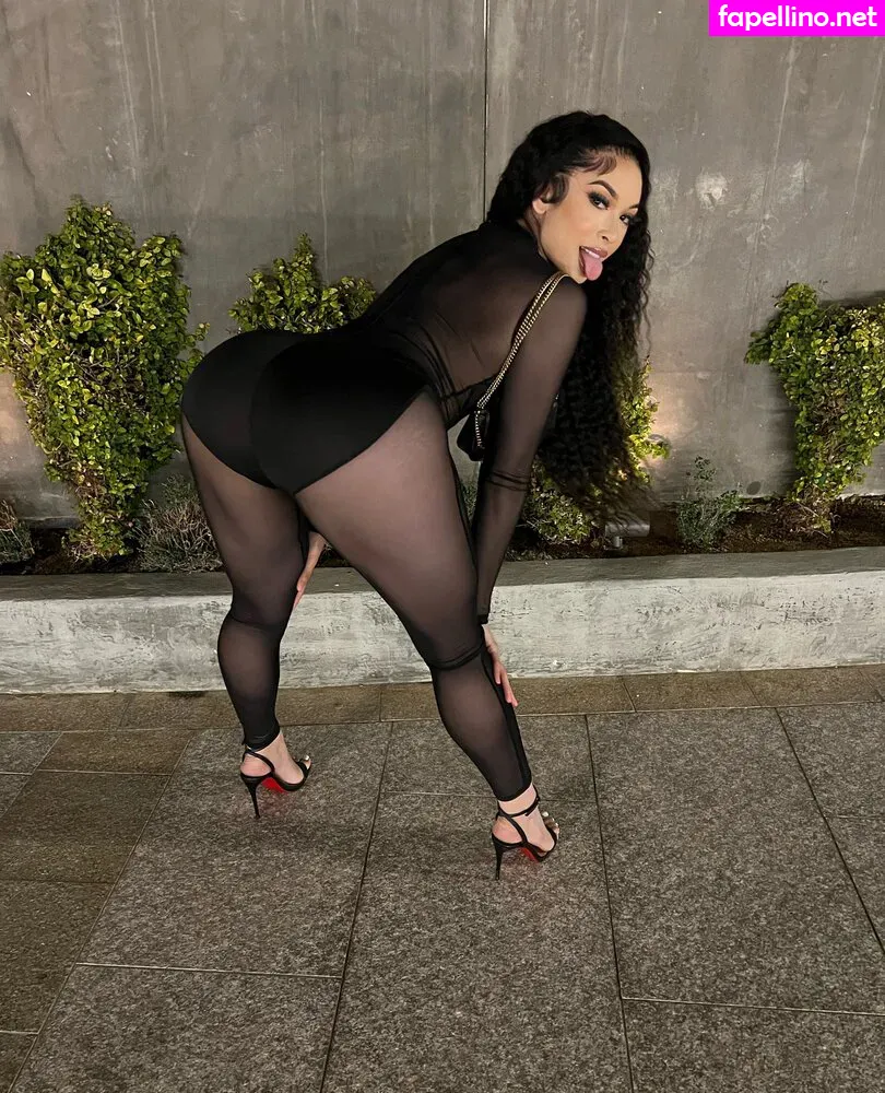 vayshmoneyy, vayshmoneyyyy Nude Leaked OnlyFans Photo #W0CZmLfz5C