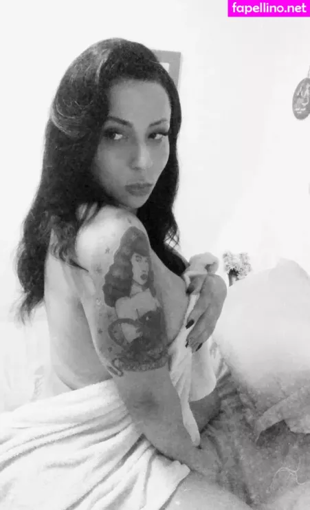 Vazrebekah OnlyFans Thumbnail #beWBOMcRn9