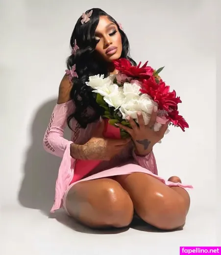 Vbust4liyah OnlyFans Thumbnail #MgEgi8l1zC